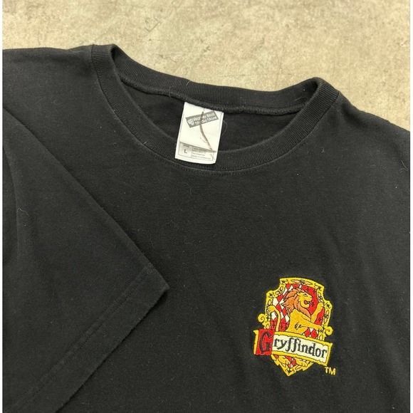 Y2K Warner Bros Gryffindor Black T-Shirt Men's Size Large / Harry Potter - Picture 1 of 4